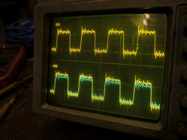 RS485 vs RS232: why one is actually faster, and where the real limits are