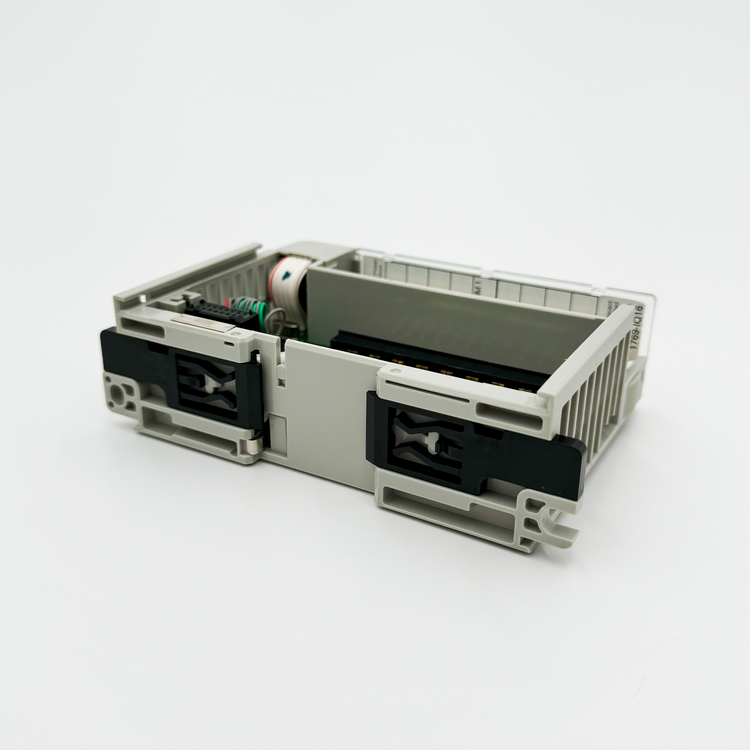 1769-IQ16 | Allen-Bradley CompactLogix Sink/Source Input Module 16 Point 24 VDC