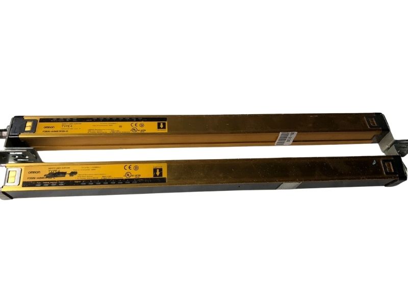 F3SN-A0457P25 | Omron Safety Light Curtain 457 mm 15 mm Spacing PNP Output