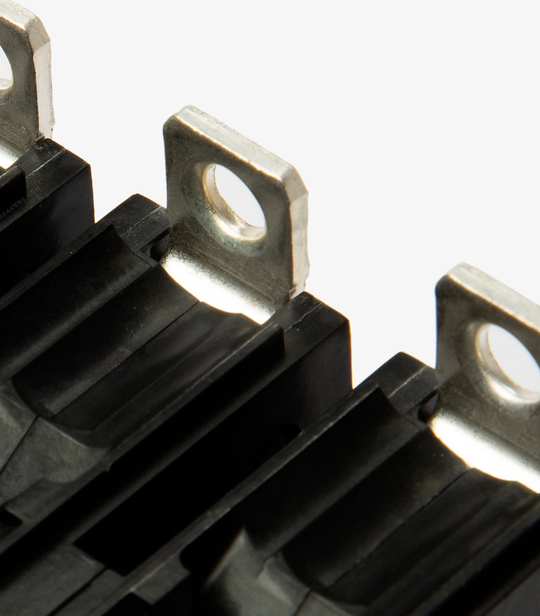 3VA4120-4ED34-0AA0 | Siemens 3VA4 20A 3-Pole 600V Molded Case Circuit Breaker