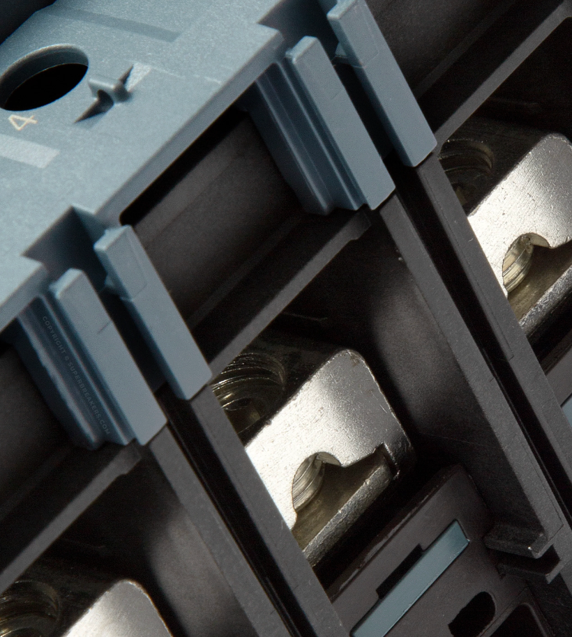 3VA4120-4ED34-0AA0 | Siemens 3VA4 20A 3-Pole 600V Molded Case Circuit Breaker