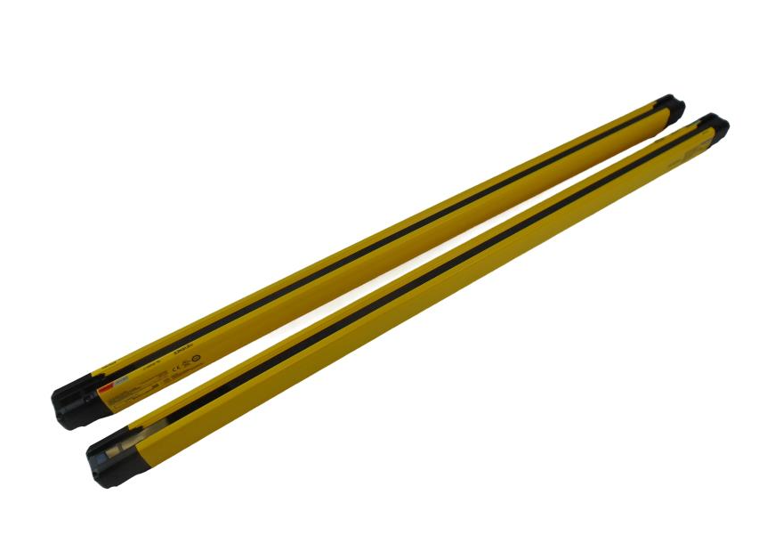 GL-R40H | Keyence GL-R Series Safety Light Curtain, 40 Beams, 825 mm Protection Height, IP67