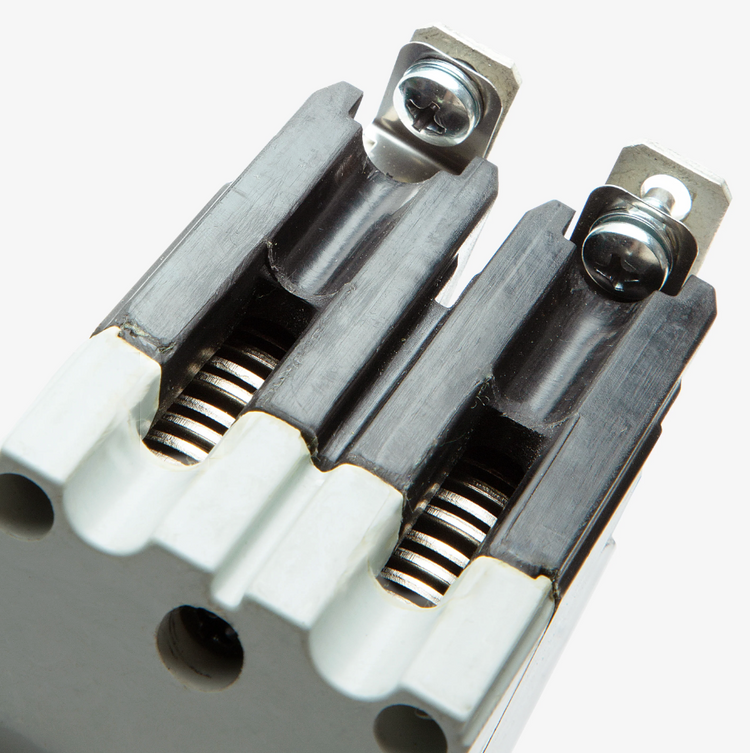 TEYL2070B | General Electric 70A 2-Pole 480V Thermal Magnetic Bolt-On Molded Case Circuit Breaker