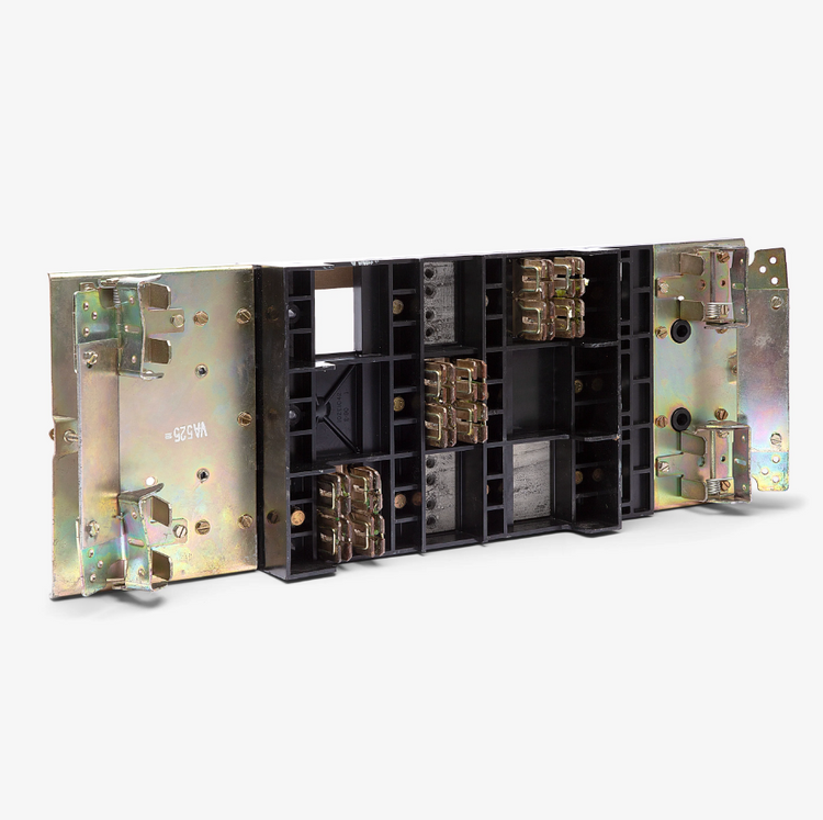 General Electric AMC3KM 1200A 3-Pole Circuit Breaker Module for Spectra Series Panelboards