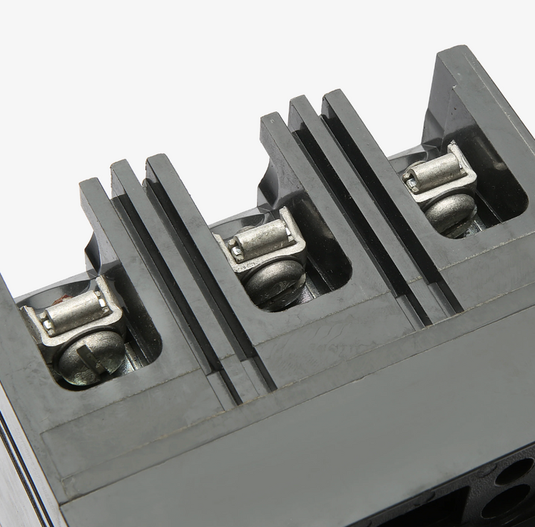 General Electric THED136045WL 45A 3-Pole Molded Case Circuit Breaker 600VAC E-150 Series