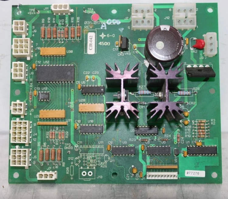 York 031-01781-000 Chiller Input and Output Expansion Control Circuit Board