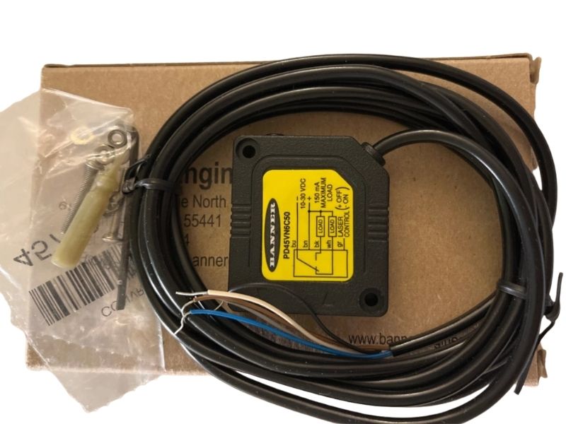 PD45VN6C50 | Banner Convergent Photoelectric Laser Sensor, 50 mm Focus, NPN Output