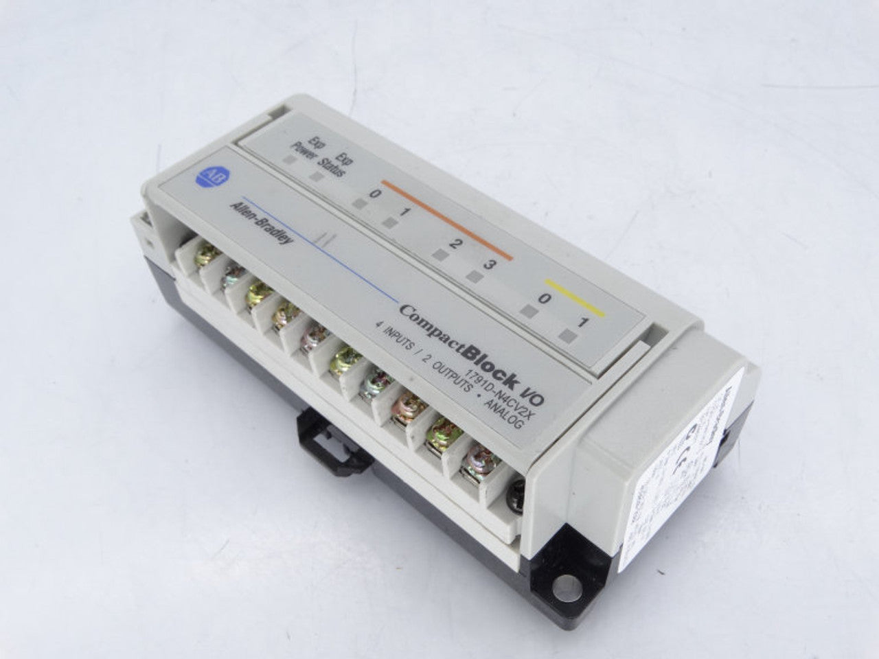 1791D-N4CV2X | Allen Bradley CompactBlock I/O Analog 24 VDC