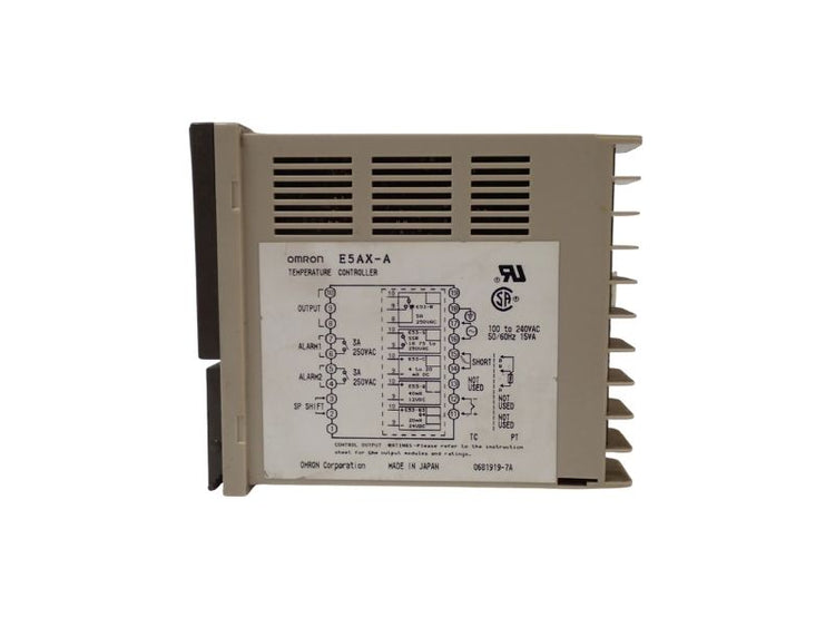 Omron E5AX-A Temperature Controller for Process Automation