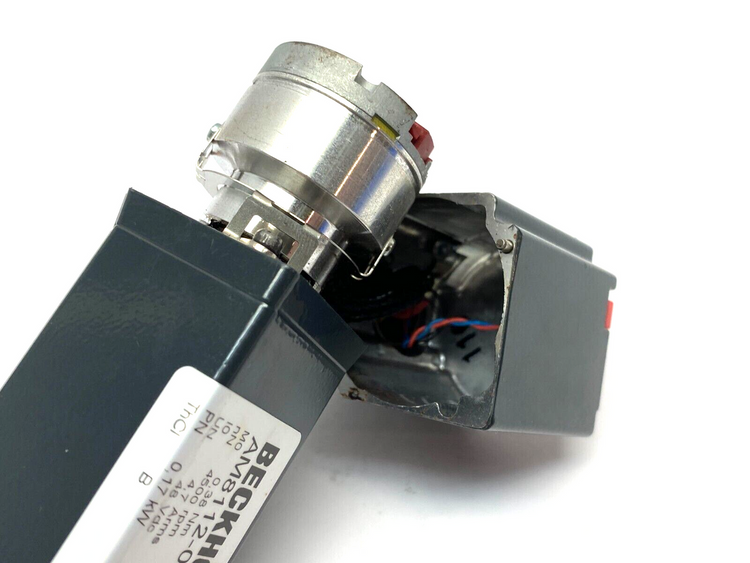 AM8112-0F21-0000 | Beckhoff Servo Motor for High-Precision Motion Control