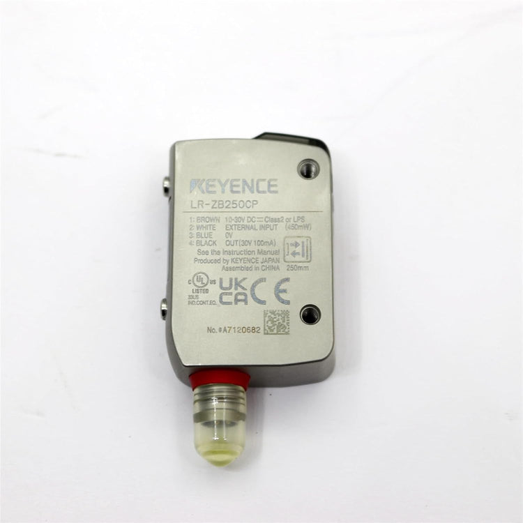 KEYENCE LR-ZB250CP CMOS Laser Sensor with 250 mm Detection Range and PNP Output