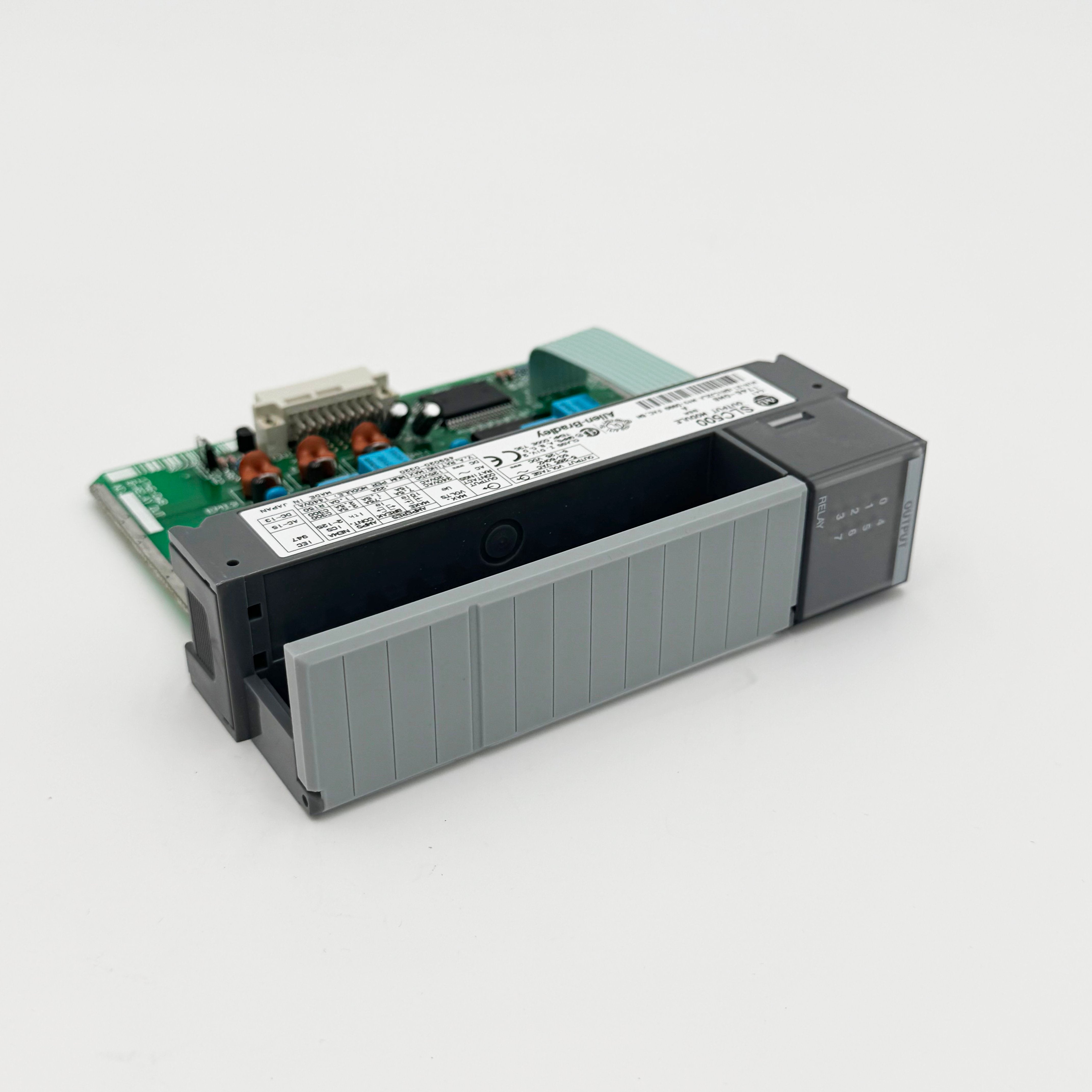 1746-OW8 | Allen-Bradley SLC 500 8-Channel Relay Output Module