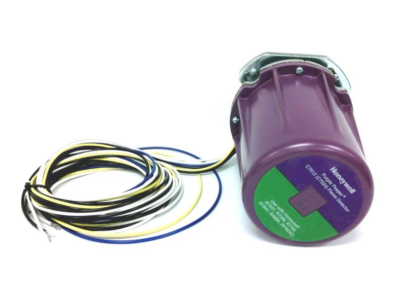 C7012E1104 | Honeywell UV Flame Detector