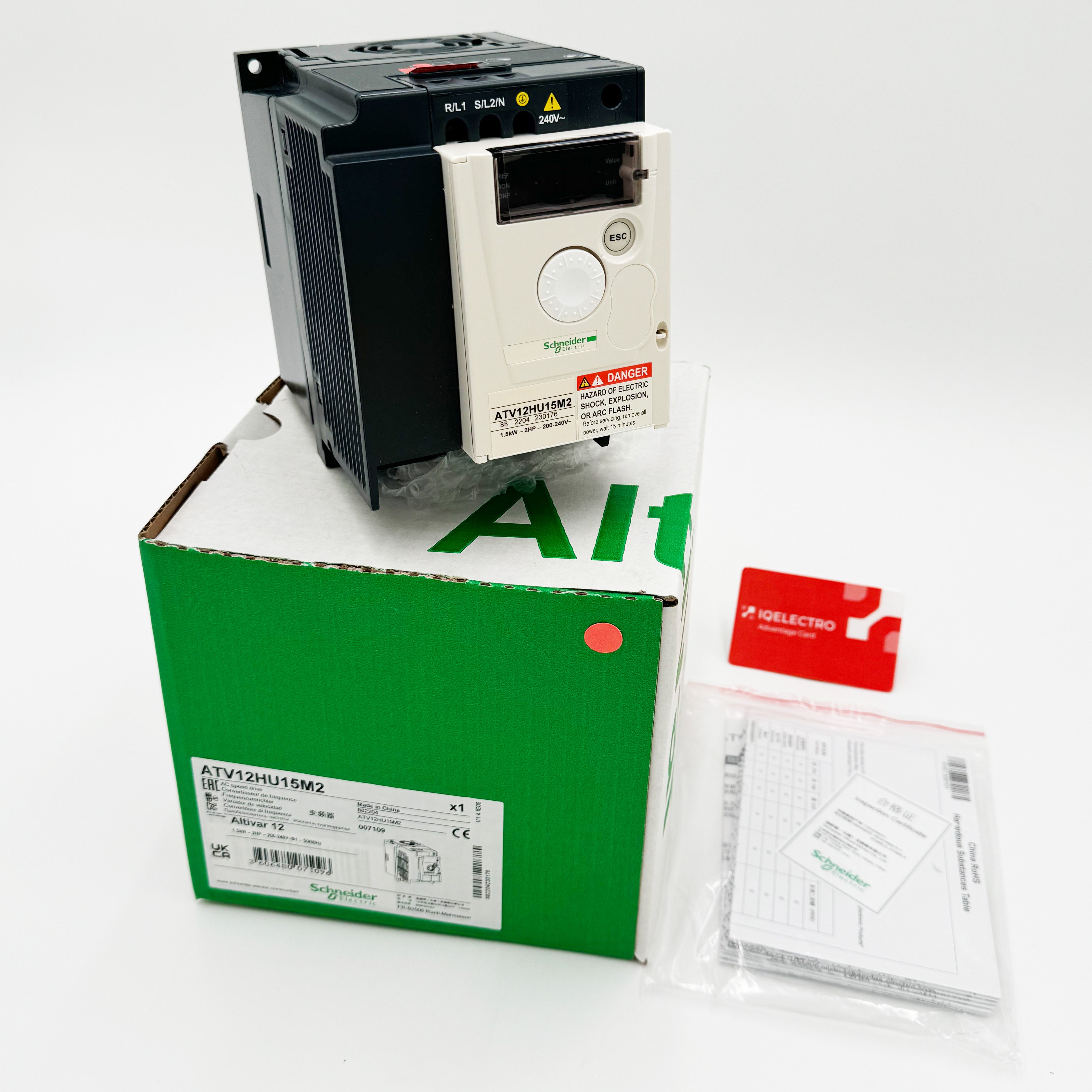 ATV12HU15M2 | Schneider Electric Variable speed drive, Altivar 12, 1.5kW, 2hp, 200 to 240V, 1 phase, with heat sink