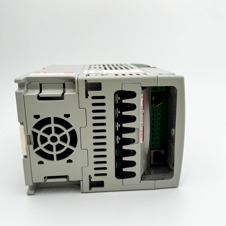 22D-D6P0N104 | Allen-Bradley PowerFlex 40P AC Drive 480VAC 3-Phase 6A 3HP IP20