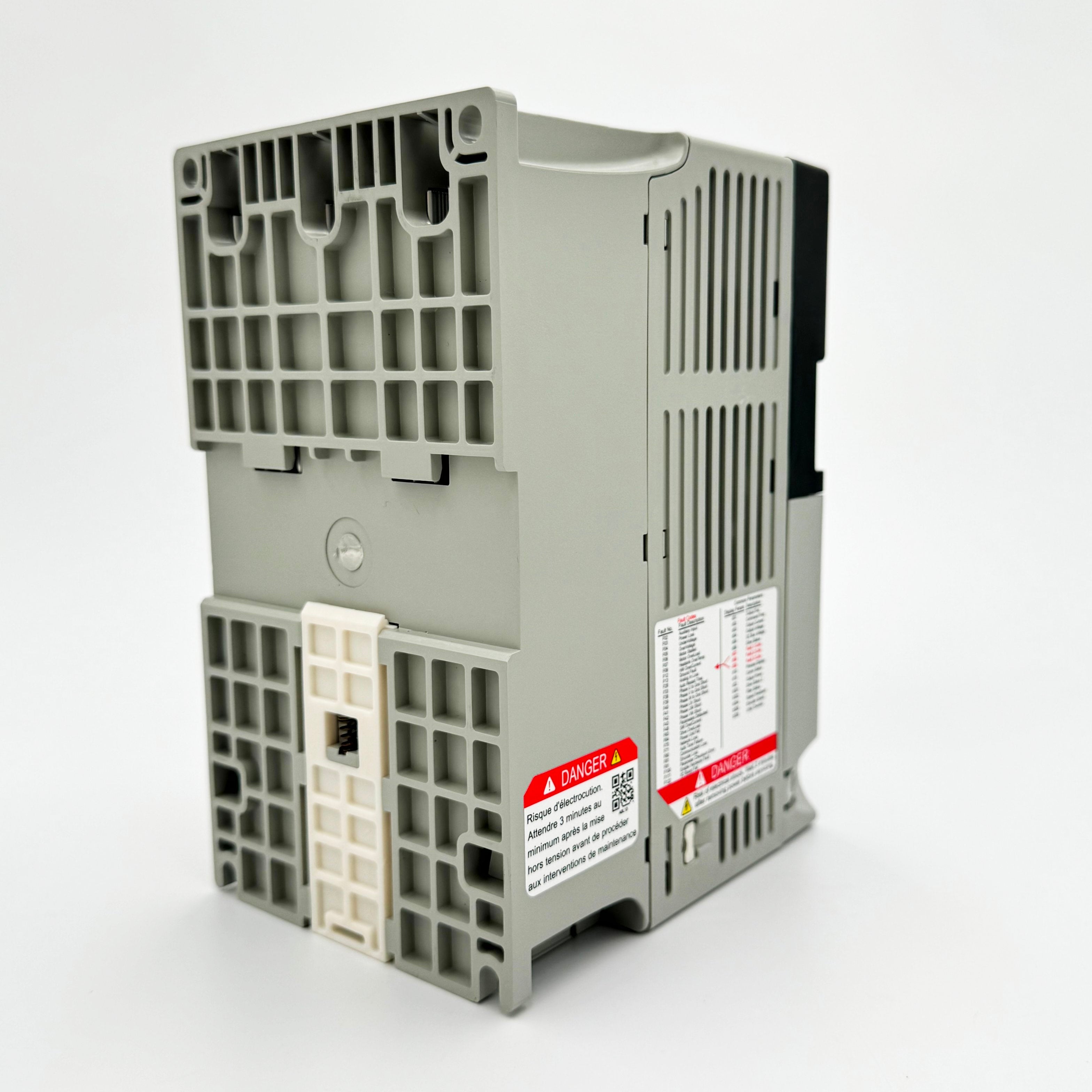 22D-D6P0N104 | Allen-Bradley PowerFlex 40P AC Drive 480VAC 3-Phase 6A 3HP IP20
