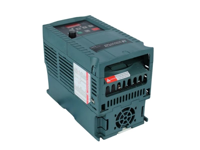 6MDVN-4P5101 | Ge Fanuc 1HP 0.75kW 1 Phase Input 3 Phase Output 230v Drive
