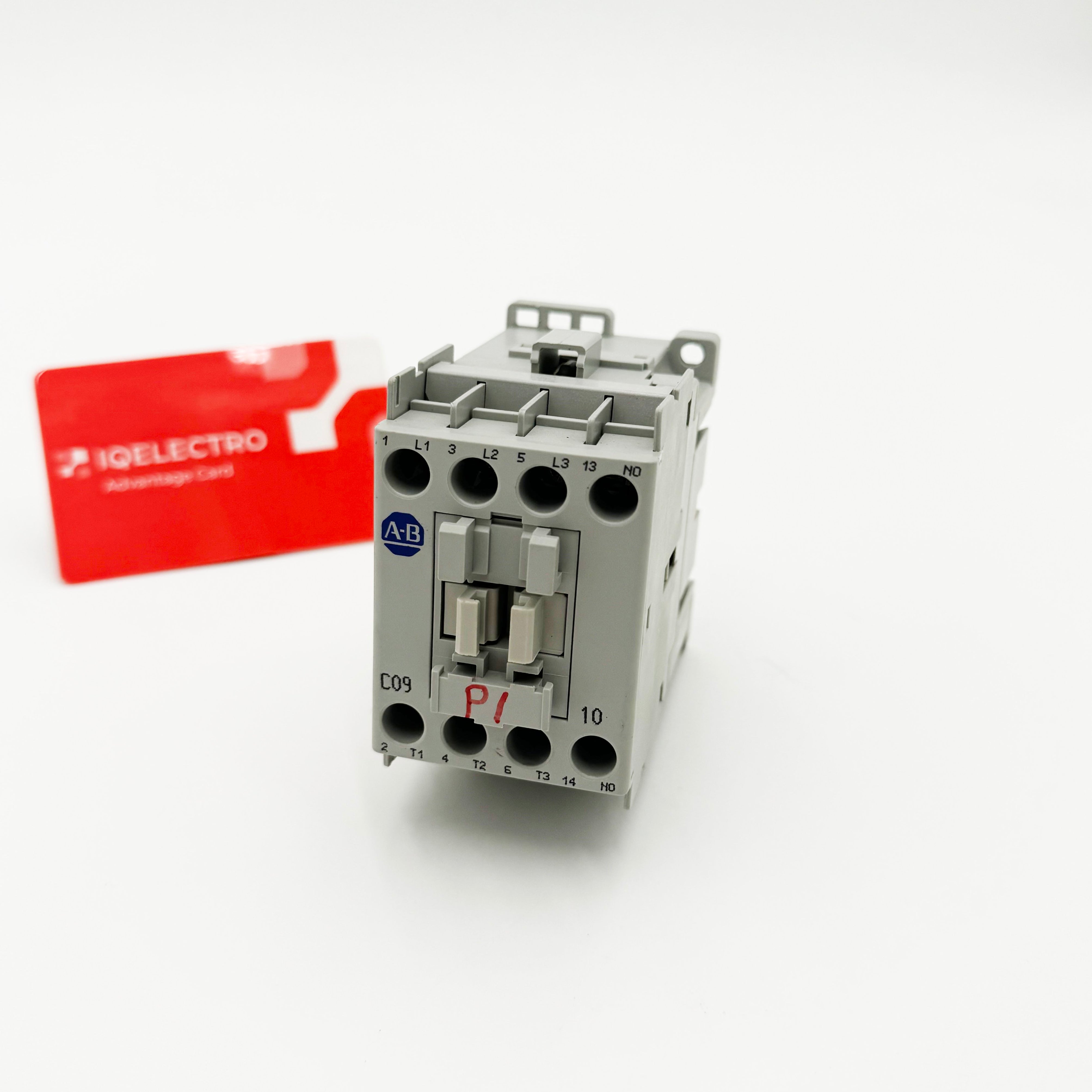 100-C09 | Allen-Bradley 3-Phase IEC Rated Contactor