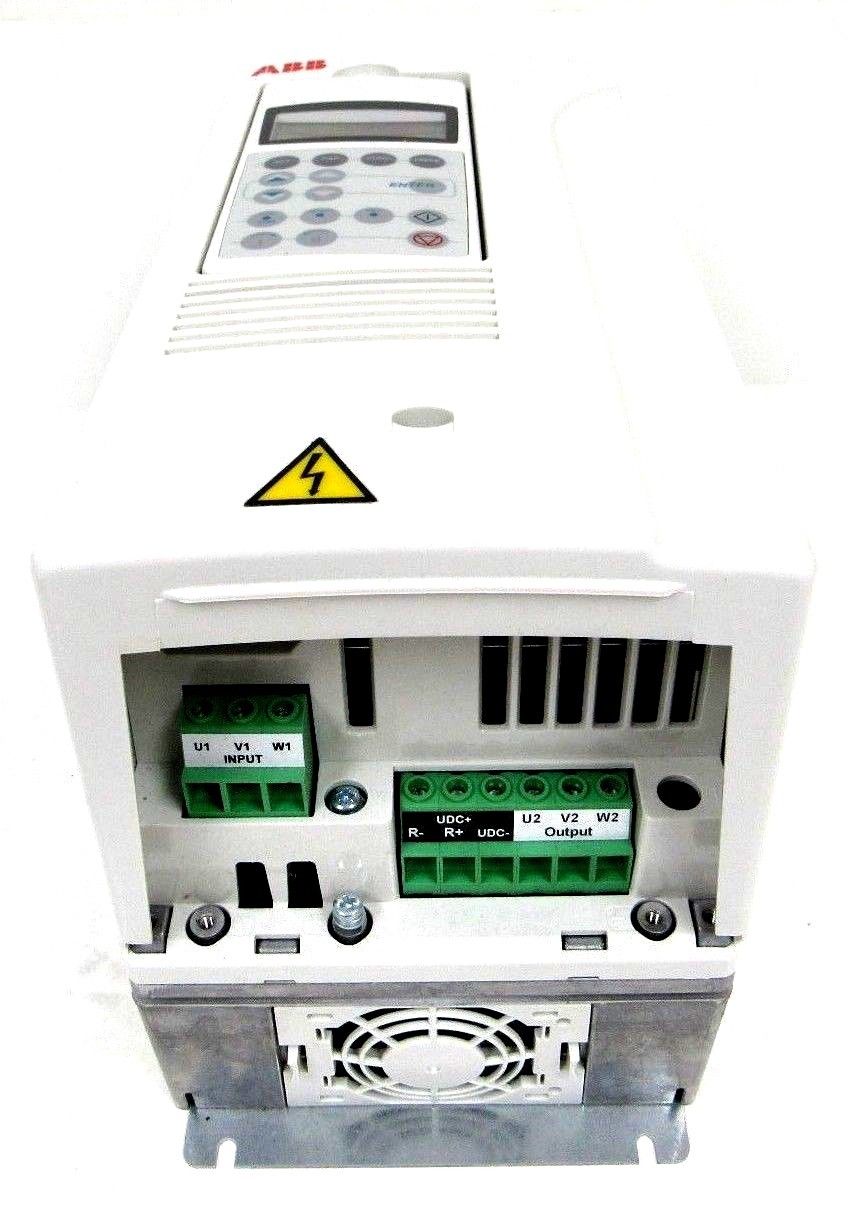 ABB ACS800-U1-0006-5+P901 ACS800 5 HP AC Drive 480VAC