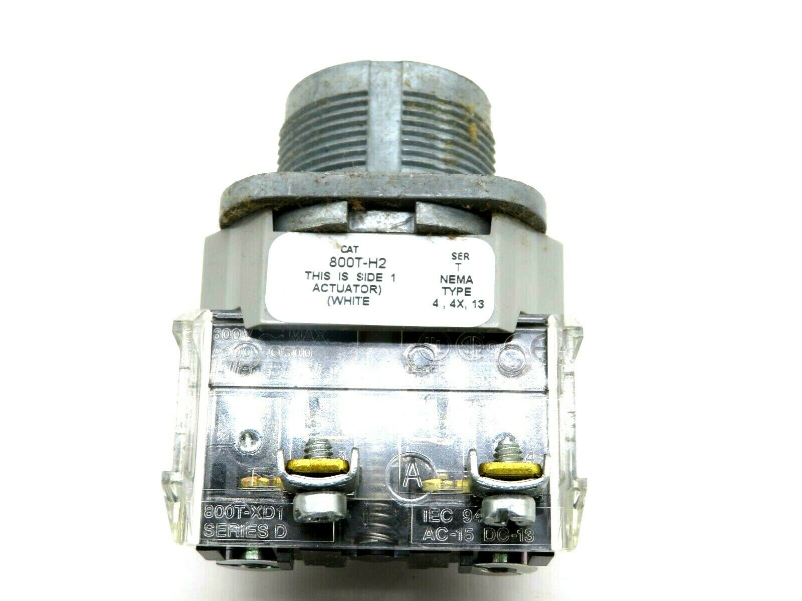 800T-H2D1 | Allen-Bradley 30mm Selector Switch