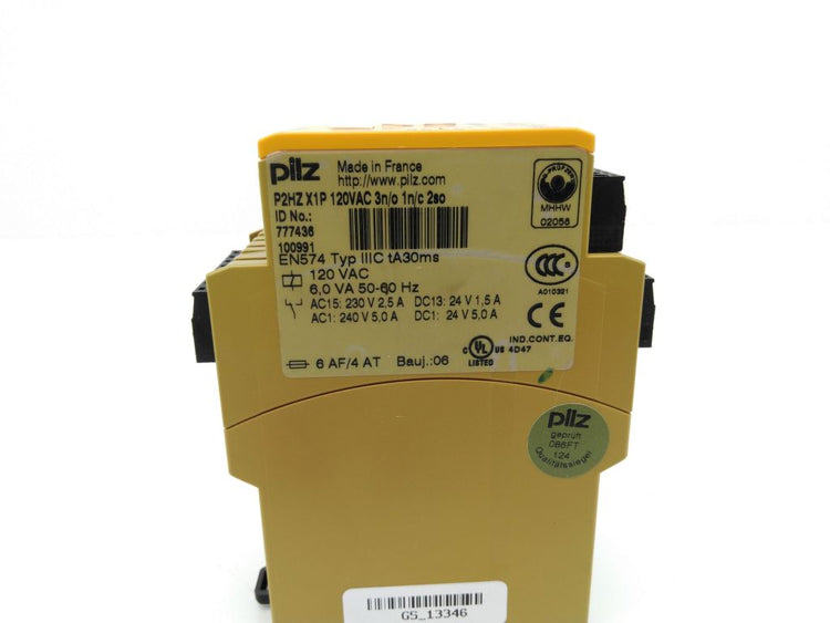 777436 | Pilz Safety Relay 120 VAC With Relay And Semiconductor Outputs