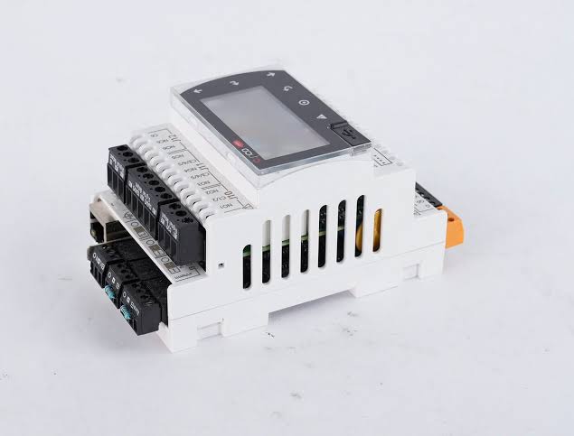 CAREL P+D000NH1DEF0 c.pCO Programmable HVAC and Refrigeration Controller