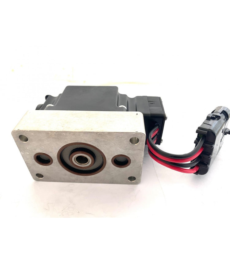 Danfoss MCV110A1058 Electrohydraulic Pressure Control Pilot Valve with Packard Connector