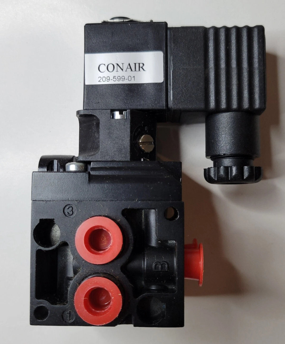 Conair 209-599-01 ASCO 26390003 3-Way Pneumatic Solenoid Valve 120VAC 1/8-Inch NPT