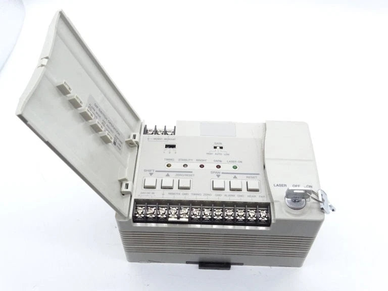 Keyence LK-2101 Standard Controller Amplifier Unit LK Series Laser Sensor