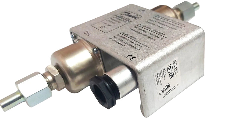 Danfoss 060B017591 MP55A Compressor Oil Differential Pressure Switch