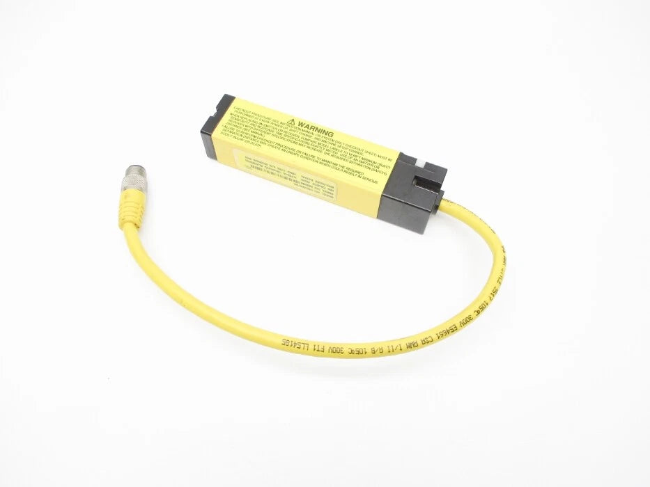 USE424YP2 | Banner Engineering Micro-Screen Safety Light Curtain Emitter, 4 in Area