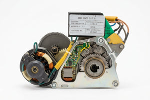 ABB 1SDA038323R1 Geared Motor Operator for Circuit Breakers