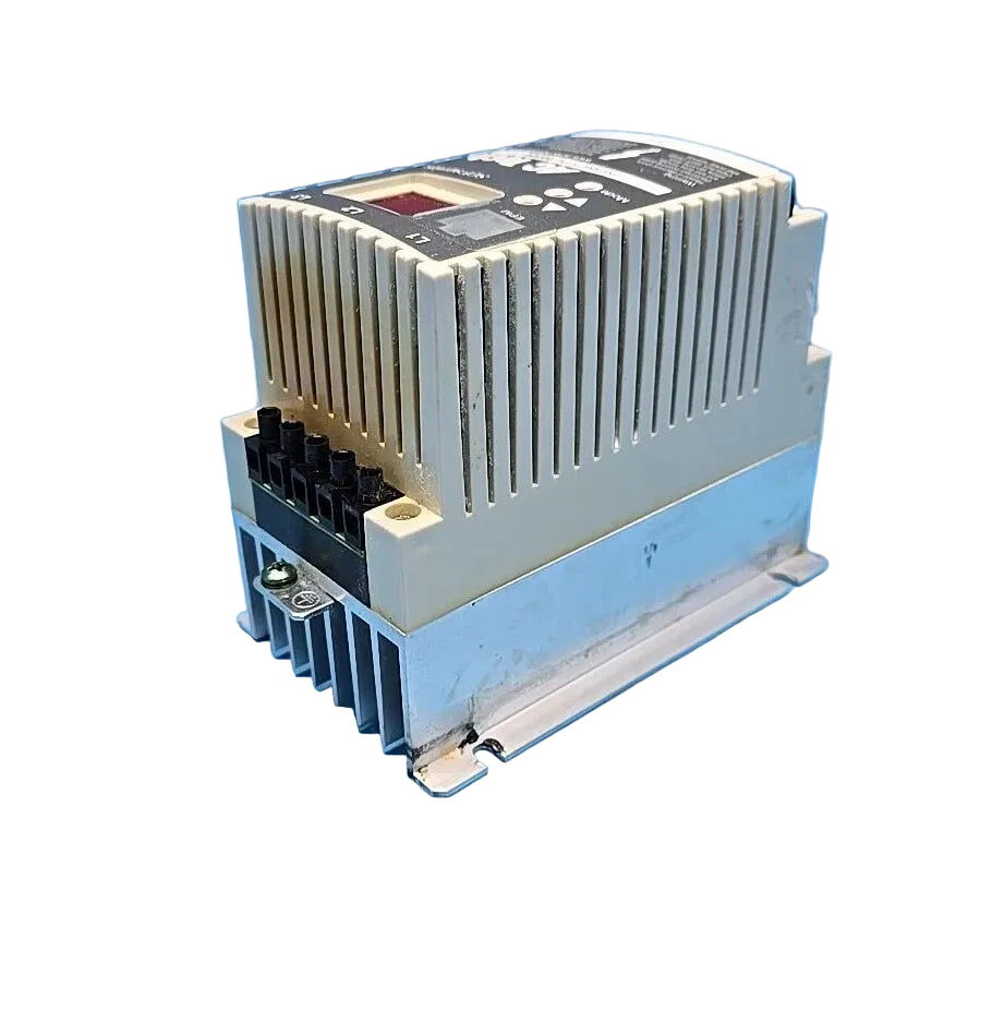 SF410 | Lenze SCF Series Variable Speed Drive 1 HP 400/480 VAC