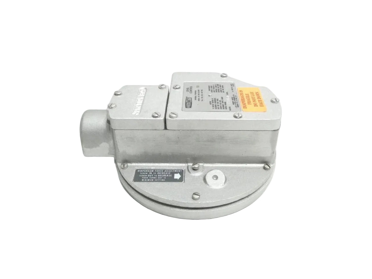 Dwyer PSD16A Explosion-Proof Ultra-Mag Proximity Level Control
