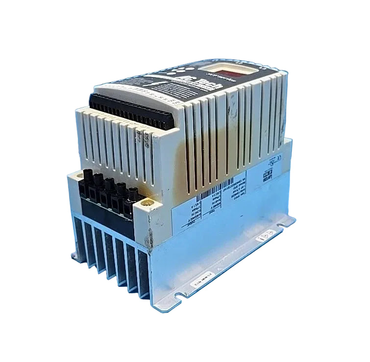 SF410 | Lenze SCF Series Variable Speed Drive 1 HP 400/480 VAC