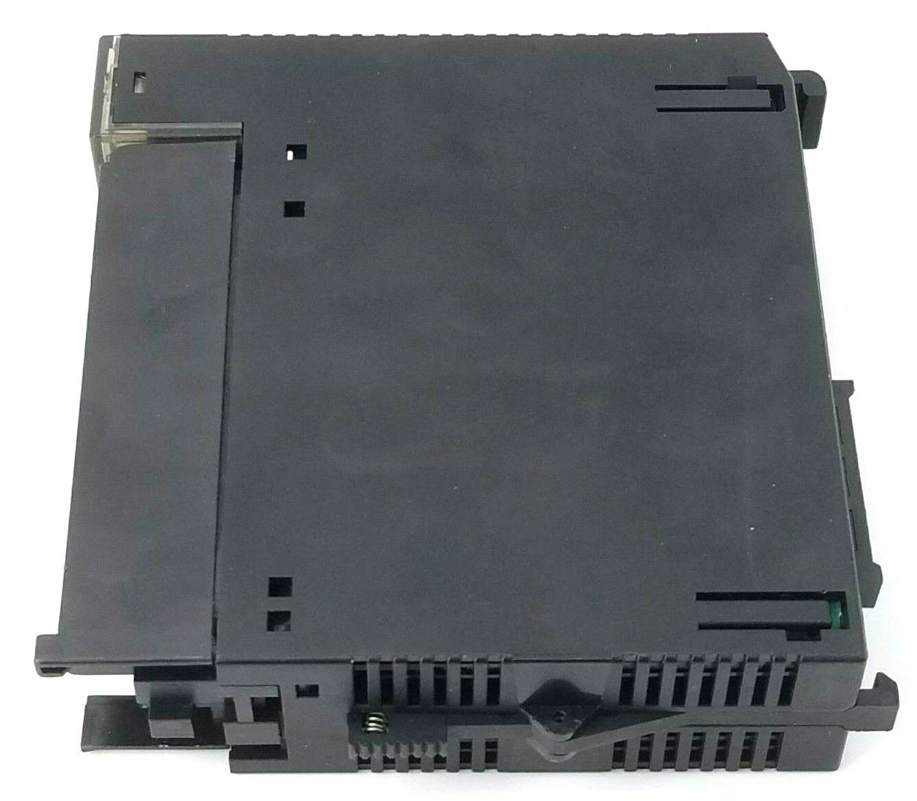 IC693MDL340D | GE Fanuc Series 90-30 16-Point 120 VAC Output Module