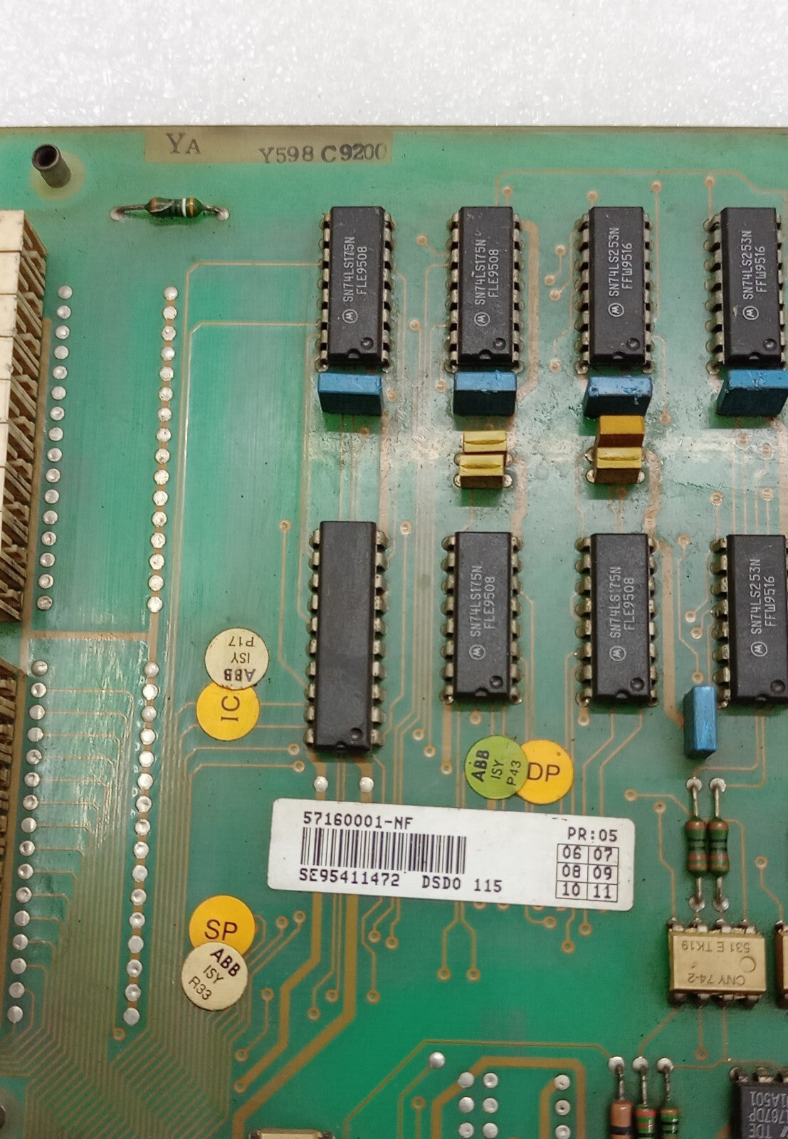 ABB DSDO-115 32-Channel 24VDC S100 I/O Digital Output Board