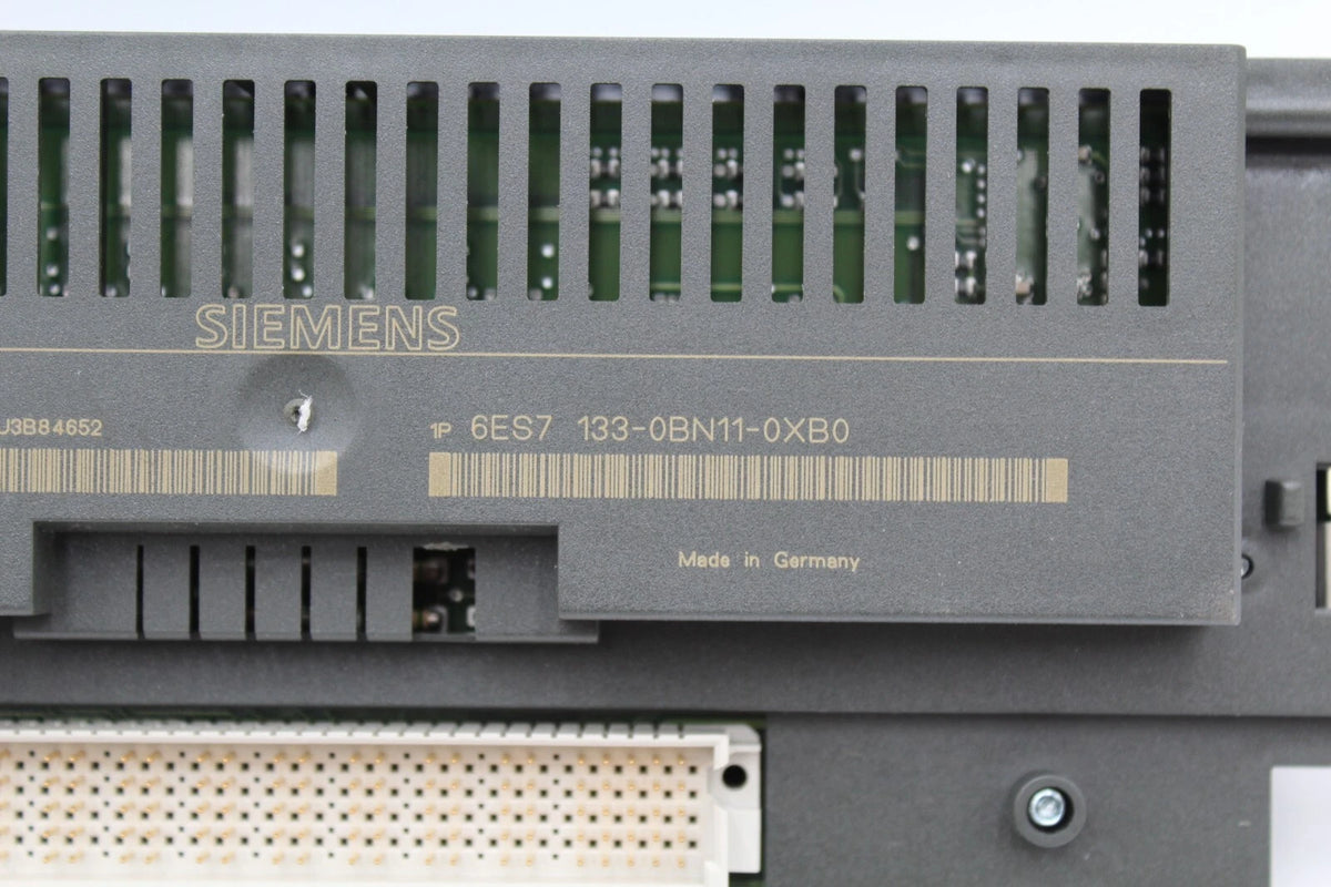 Siemens 6ES7133-0BN11-0XB0 SIMATIC ET 200B Digital I/O Module