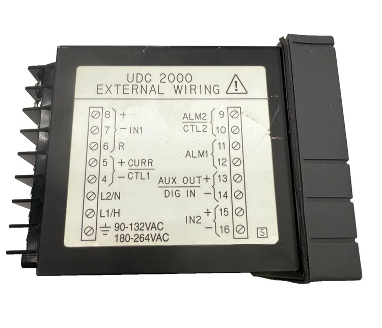 DC200C-2-000-1C0000-0 | Honeywell Universal 1/4 DIN Temperature/Process Controller, Relay Output