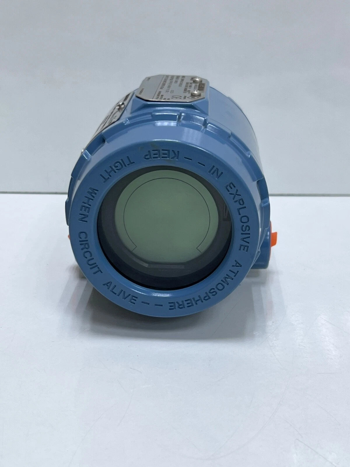 Rosemount 3144P Smart Temperature Transmitter with HART and FOUNDATION Fieldbus