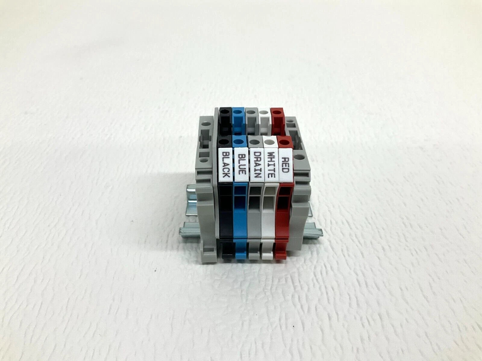 1492-DN3TW | Allen-Bradley Terminal Block Assembly
