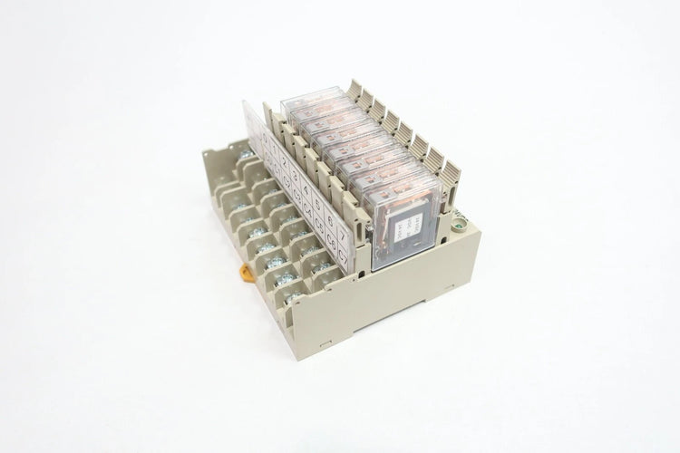 G7TC-OC08 | Omron 8-Point Relay Output Terminal Block I/O Module