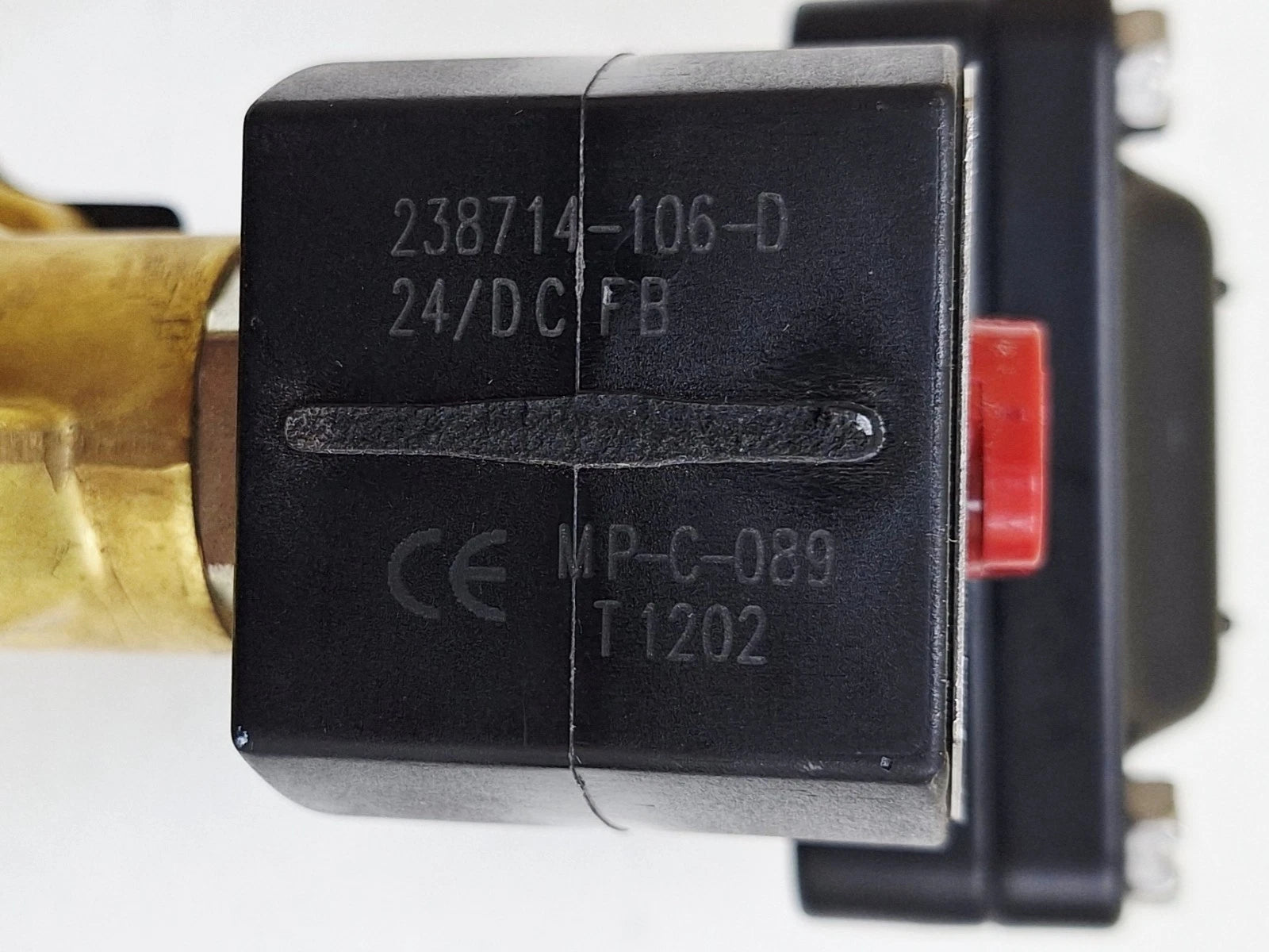 ASCO JCEF8316G044V Series 8316 Explosion-Proof Three-Way Solenoid Valve for Hazardous Industrial Applications