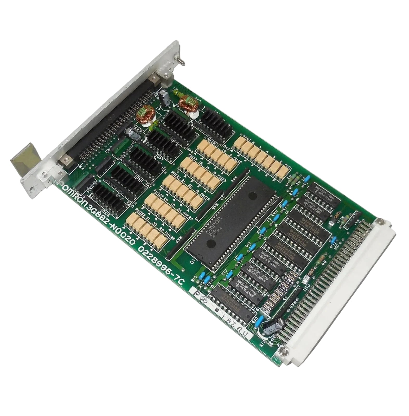 3G8B2-NO020 | Omron PLC Output Module PCB Assembly