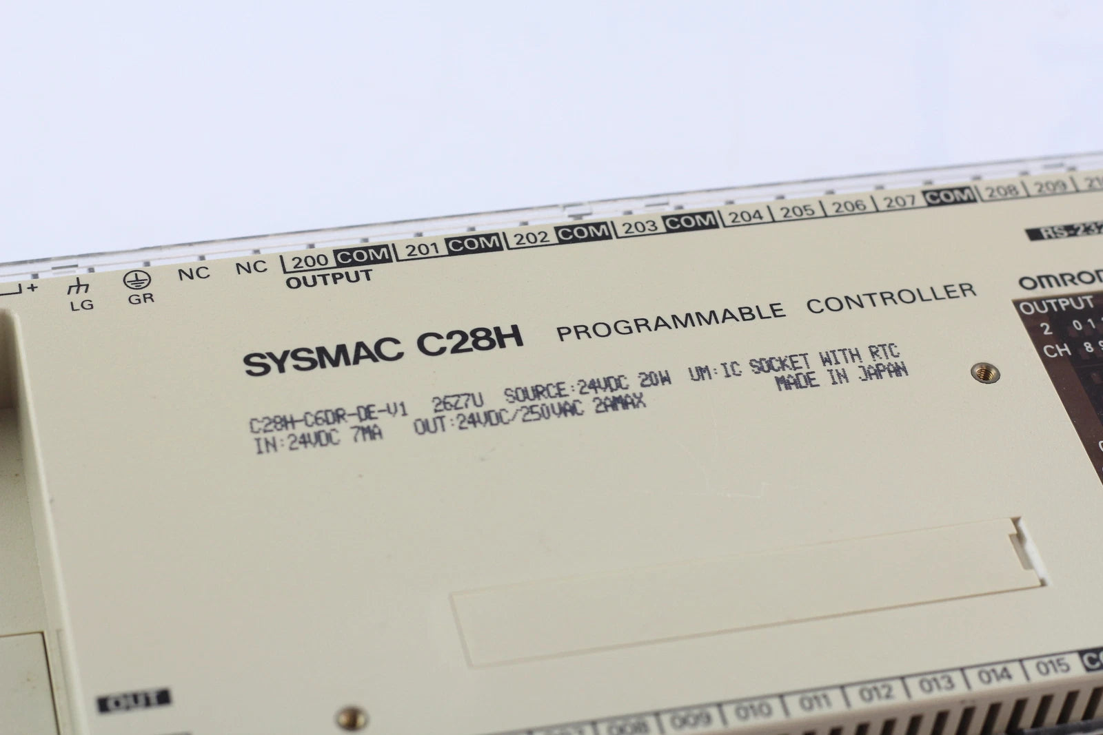 C28H-C7DR-DE-V1 | Omron Compact PLC with Integrated Relay Outputs