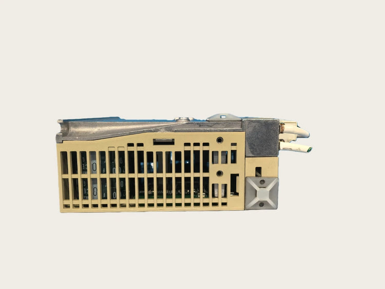 R7D-AP02L | Omron SMARTSTEP A AC Servo Drive 200W 100VAC Single-Axis Control