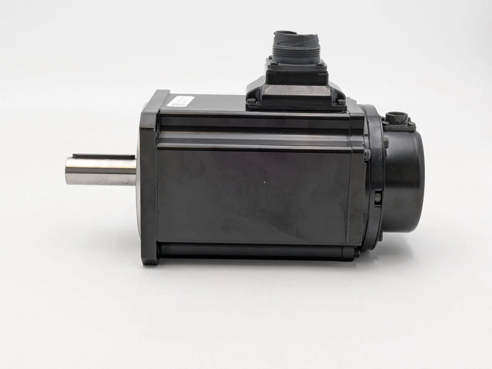 Omron R88M-1L2K030C-S2 Servo Motor 2kW 3000RPM EtherCAT 23bit Encoder