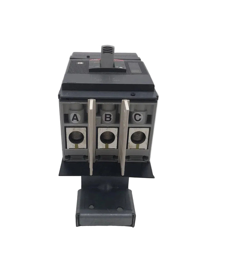 ABB XT4NU3150AYJ000XXX 150A Molded Case Circuit Breaker