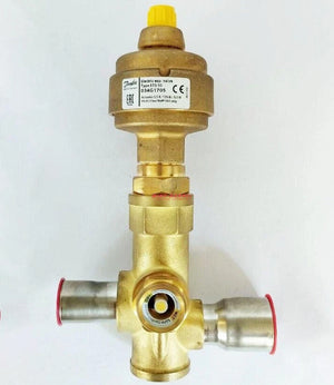 Danfoss 034G1705 ETS 50 Electronic Expansion Valve 7/8 x 1-1/8 Inch M12 IP67