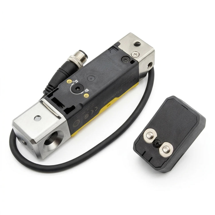 Keyence GS-51PC Power-to-Release Safety Interlock Switch M12 PNP